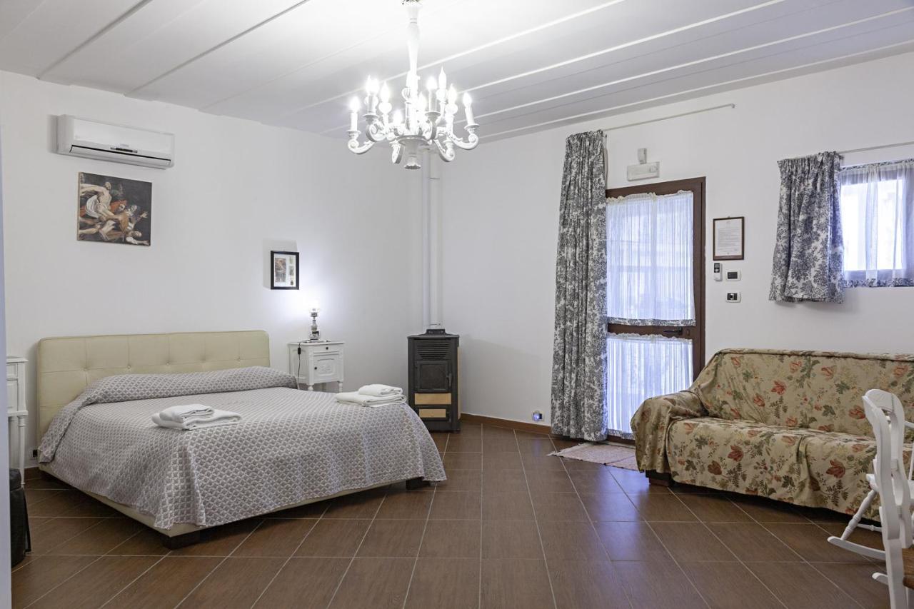 B&B Barletta Acasamia Con Parcheggio Privato Dış mekan fotoğraf
